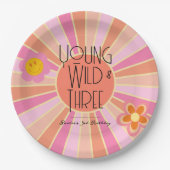Assiettes En Carton Jeune, sauvage et trois | Plaques d'anniversaire e (Devant)