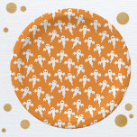 Assiettes En Carton Joli Halloween Ghost Orange<br><div class="desc">Beaucoup de petits fantômes blancs sur un arrière - plan orange. Un motif amusant pour ceux qui aiment les choses mignonnes et éffrayantes. Particulièrement bon pour Halloween. Art original de Nic Squirrell.</div>