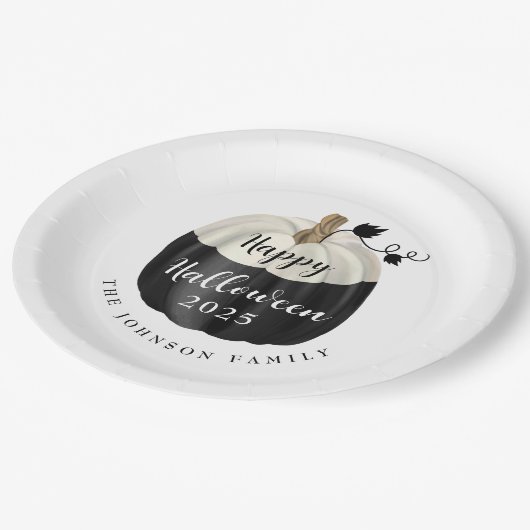 Assiettes En Carton Joli Halloween noir et blanc Citrouille 2022 (Angle)
