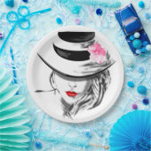 Assiettes En Carton Jolie femme avec des plaques de papier à lèvres ro (Fête)