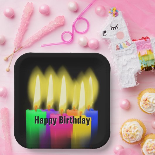 Assiettes En Carton Joyeuses bougies d'anniversaire sur noir (Fête)