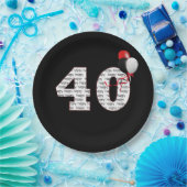 Assiettes En Carton Joyeux 40e anniversaire sur plaque de papier noir (Fête)