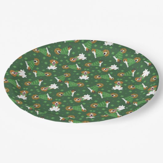 Assiettes En Carton Joyeux chien Beagle Jour de la Saint Patrick (Angle)