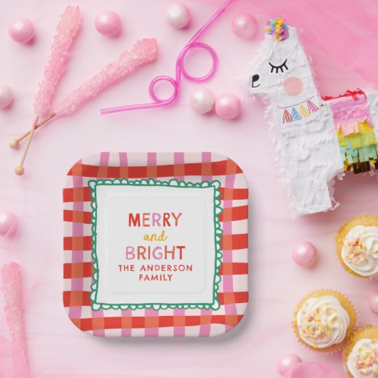 Assiettes En Carton Joyeux et À damiers rouge vif personnalisés (Fête)