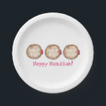 Assiettes En Carton Joyeux Hanoukka Chanukah Jelly Donut Doughnut<br><div class="desc">Il présente une illustration originale d'un délicieux beignet de gelée surmonté d'un sucre en poudre. Parfait pour Hanoukka ! Cette illustration de Chanukah est également disponible sur d'autres produits. Ne vois-tu pas ce que tu cherches ? Vous avez besoin d'aide pour la personnalisation ? Contactez Rebecca pour avoir quelque chose...</div>