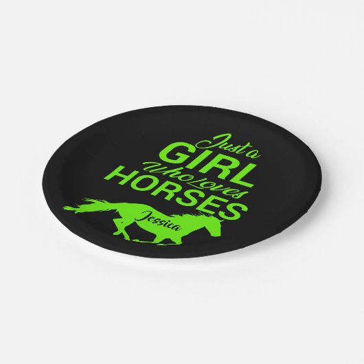 Assiettes En Carton Juste Une Fille Qui Aime Les Chevaux Personnalisés (Angle)