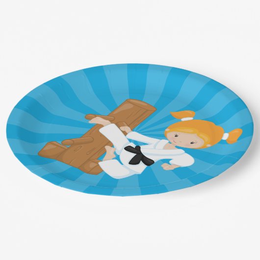 Assiettes En Carton Karate Kids (Angle)