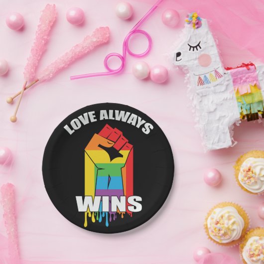 Assiettes En Carton L'amour gagne toujours Gay LGBT (Fête)