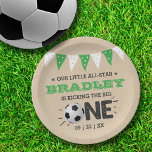 Assiettes En Carton Le Big One | Football 1er anniversaire<br><div class="desc">Célébrez dans le style avec ces assiettes de papier tendance 1er anniversaire. Le design est facile à personnaliser avec votre propre libellé et votre famille et vos amis seront ravis de voir ces fabuleuses assiettes de fête. Des éléments de partie correspondants se trouvent dans la collection.</div>