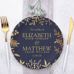 Assiettes En Carton L'élégante collection de Mariages floraux marine e<br><div class="desc">Célébrez dans le style avec ces assiettes en papier de mariage modernes et très tendance. Le design est facile à personnaliser avec votre propre libellé et vos invités seront ravis quand ils verront ces fabuleuses assiettes. Les éléments correspondants se trouvent dans la collection.</div>