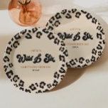 Assiettes En Carton Leopard Cheetah Wild et Six Anniversaire<br><div class="desc">Ce sont Leopard Cheetah Print Wild Et Six Plaques Papier de fête d'anniversaire !</div>