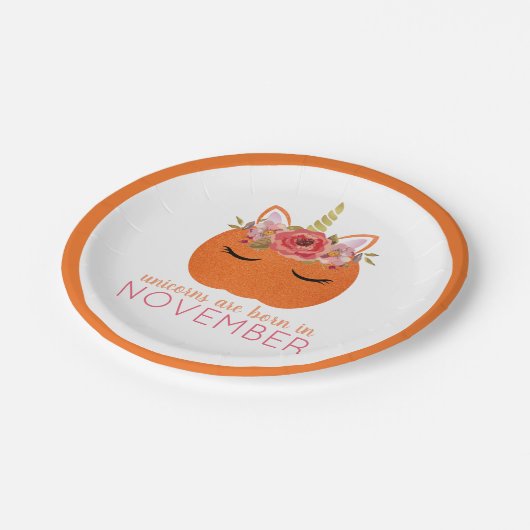 Assiettes En Carton Les licornes Citrouilles naissent en novembre (Angle)