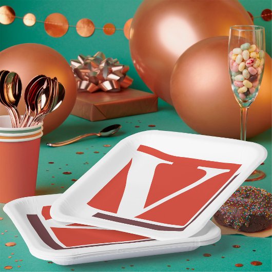 Assiettes En Carton Lettre V