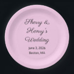 Assiettes En Carton Lettres douces Mariage rose et noir<br><div class="desc">Ces jolies assiettes roses pourraient convenir au prochain mariage. Bonne planification ! Personnalisable . Par Sharon Lee Hudson.</div>