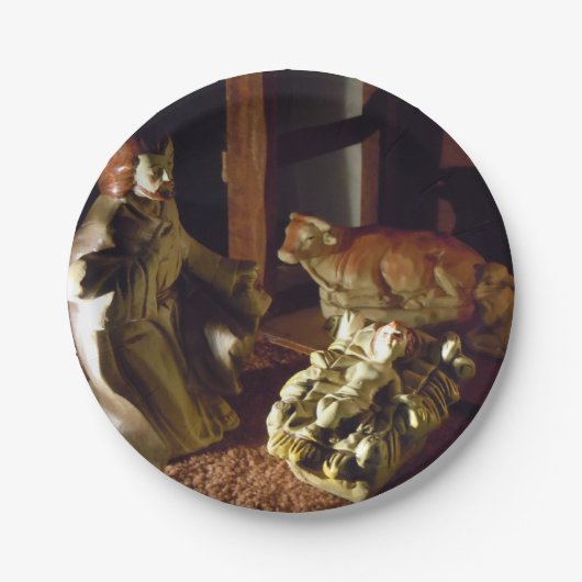 ASSIETTES EN CARTON LOIN DANS MANGER (Devant)