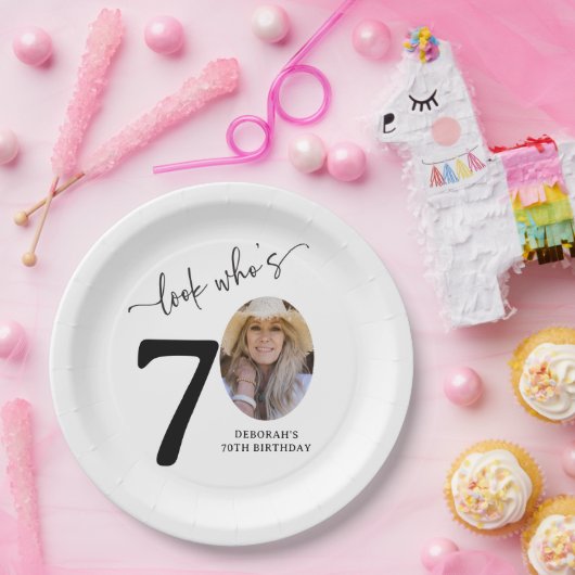 Assiettes En Carton Look Who's 70! Modern Photo 70th Birthday (Fête)