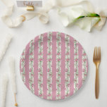 Assiettes En Carton Love Shack Fiance Tea Rose Fête des mariées<br><div class="desc">Love Shack Fiance Pink Tea Party Plaques de papier Fête des mariées. Éléments correspondants disponibles.</div>