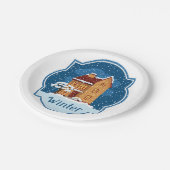 Assiettes En Carton Maison D'Hiver Dans La Neige (Angle)