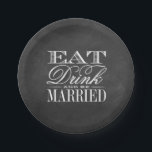 Assiettes En Carton Manger, boire et être marié Chalkboard Mariage<br><div class="desc">La Collection de Mariages de tableau de bord pour manger,  boire et être marié. Ces plaques en papier peuvent être personnalisées pour votre occasion spéciale et feraient l'article parfait pour tout mariage,  douche nuptiale,  fête de fiançailles,  fête d'anniversaire et bien plus encore.</div>
