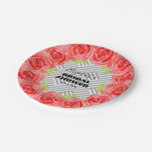 Assiettes En Carton Mariage avec des roses sur des rayures noires et b (Angle)