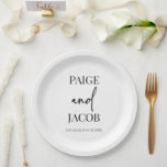Assiettes En Carton Mariage de noms personnalisés minimalistes classiq<br><div class="desc">Il s'agit d'un minimaliste classique minimaliste des noms personnalisés Mariage Plaques de papier! simple simple simple simple simple basique</div>
