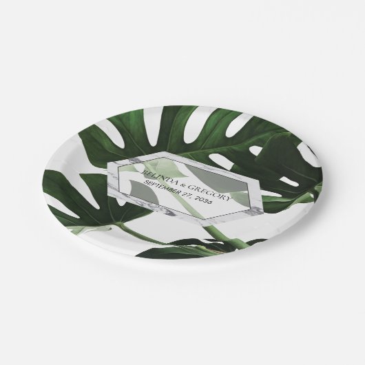 Assiettes En Carton Mariage en marbre tropical Monstera (Angle)