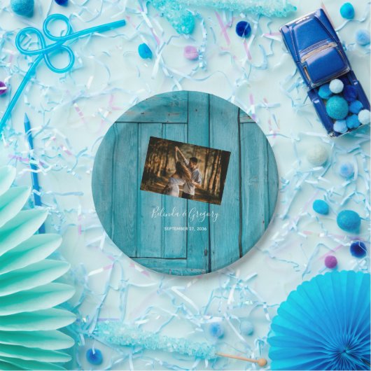Assiettes En Carton Mariage photo en bois bleu rustique (Fête)