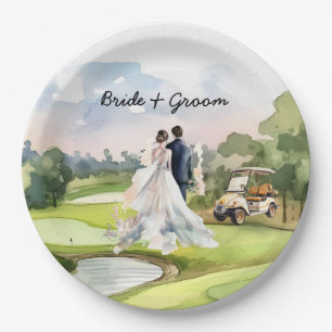 Assiettes En Carton Mariée de golf et marié sur le terrain de golf