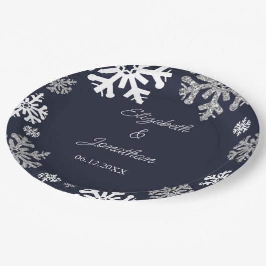 Assiettes En Carton Marine Blue Snowflakes Mariage d'hiver (Angle)