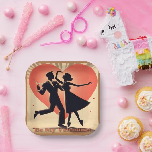 Assiettes En Carton Mid Century Valentine Dancing Couple avec Martini (Fête)