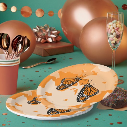 Assiettes En Carton Mignons Papillons Monarque Orange Jouant (Multi)