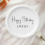 Assiettes En Carton Mini-Sexe Neutre Joyeux Anniversaire Avec Nom<br><div class="desc">Célébrez la journée spéciale de votre petit avec notre anniversaire minimaliste et neutre, avec des plaques en papier de marque, conçu pour les enfants de tous âges. Ce produit est parfait pour les anniversaires en toute saison (printemps, été, automne ou hiver) avec un design noir et blanc moderne et propre...</div>