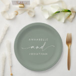 Assiettes En Carton Moderne sauge vert minimaliste mariage contemporai<br><div class="desc">Typographie moderne classe audacieuse mariage pour décor plaque en papier. Avec une typographie simple et moderne. Vous pouvez customiser la couleur verte Sage.</div>
