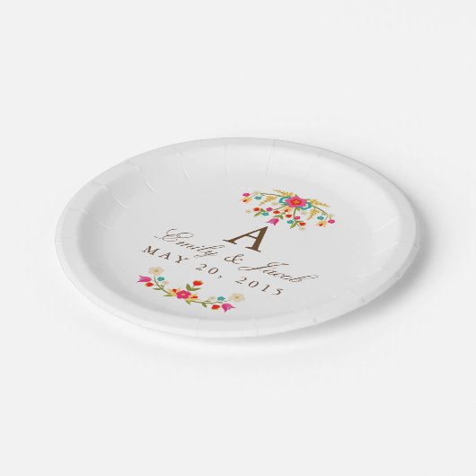 Assiettes En Carton Monogramme de mariage Fleurs de campagne (Angle)