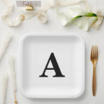 Assiettes En Carton Monogramme Initial Élégant Nom personnalisé Noir B<br><div class="desc">Conçu avec modèle texte pour une initiale monogrammée que vous pouvez customiser!</div>