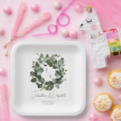 Assiettes En Carton Monogramme moderne Eucalyptus Mariage de couronne  (Fête)