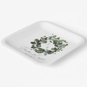 Assiettes En Carton Monogramme moderne Eucalyptus Mariage de couronne  (Angulaire)