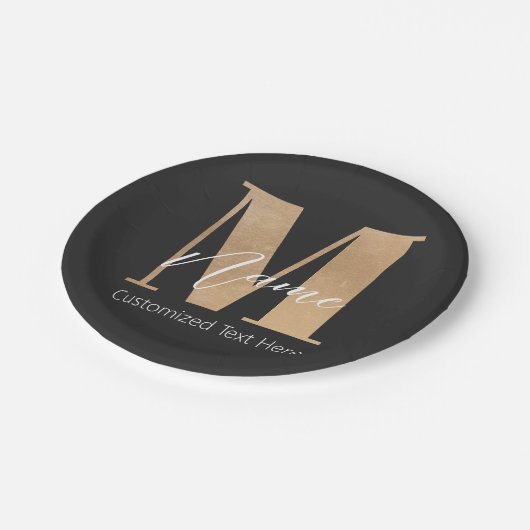 Assiettes En Carton Monogramme moderne M & Nom initial Personnalisé (Angle)