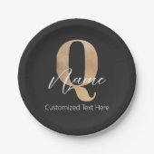 Assiettes En Carton Monogramme moderne Q & Nom initial Personnalisé (Devant)