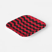 Assiettes En Carton Motif moderne Chevron rayures noir et rouge (Angulaire)