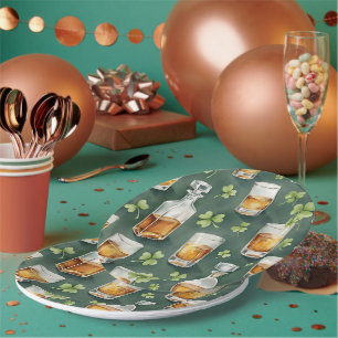 Assiettes En Carton Motif Whiskey et Trèfles de la Saint-Patrick