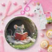 Assiettes En Carton Mouse Reading a Red Book On a Blanket (Fête)