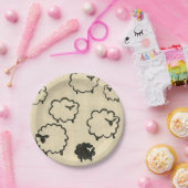 Assiettes En Carton Mouton blanc et noir sur Arrière - plan crème (Fête)
