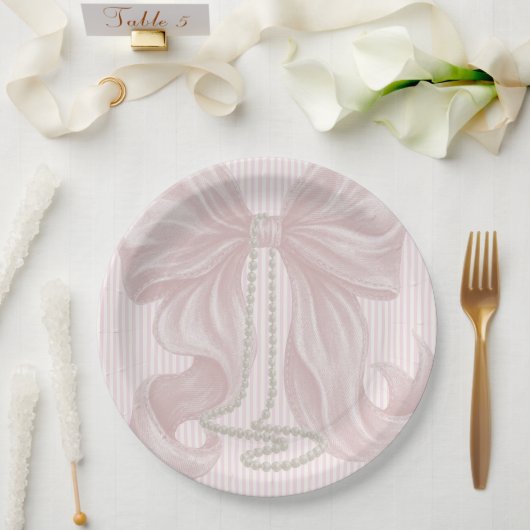 Assiettes En Carton Nœud rayé rose et collier de perles (Mariage)