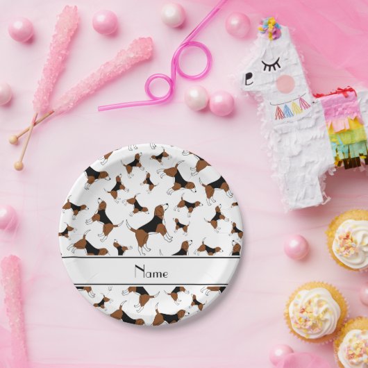 Assiettes En Carton Nom personnalisé beagle blanc motif chien (Fête)