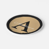 Assiettes En Carton Nom personnalisé Monogram Gold Metallic Button (Angle)