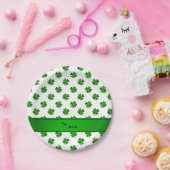 Assiettes En Carton Nom personnalisé vert shamrocks vert rayure (Fête)