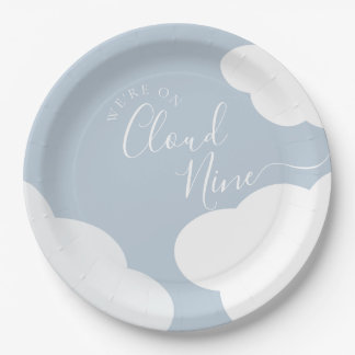 Assiettes En Carton Nous sommes sur la plaque papier de neuf nuages