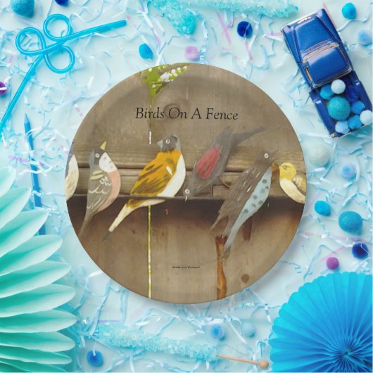 Assiettes En Carton Oiseaux Sur Une clôture (Fête)