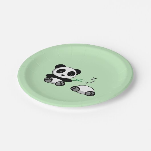 Assiettes En Carton Paire de mignons petits pandas sur vert (Angle)